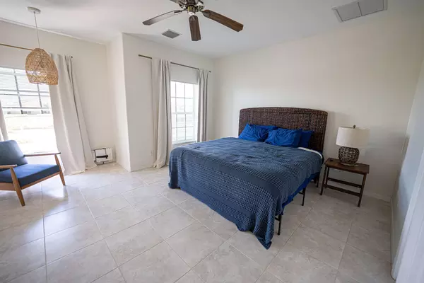 Coliving in Apollo Beach - South Tampa, Tampa