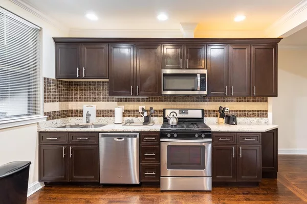 Coliving in Avondale - North Side, Chicago