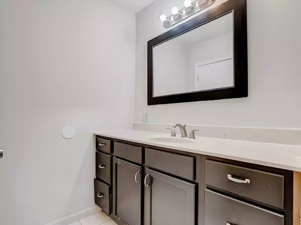 Coliving in Lake Forest - Northside, Jacksonville