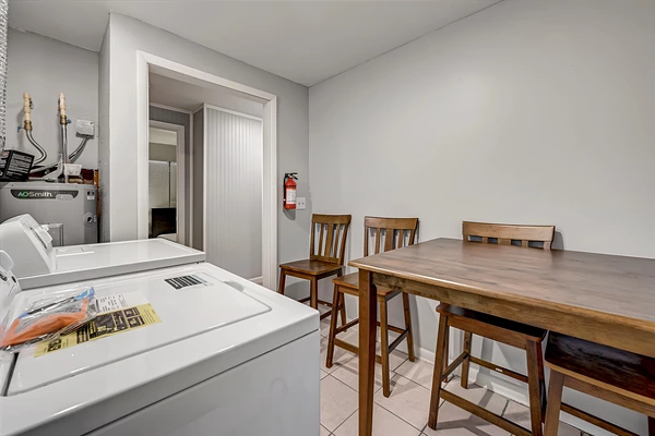 Coliving in Lake Forest - Northside, Jacksonville