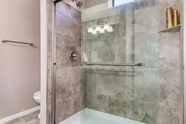 Coliving in Glendale - NW Valley, Phoenix