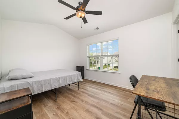 Coliving in Westchester - West Charlotte, Charlotte