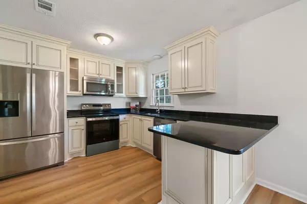 Coliving in Warner Robins - Houston-Peach County, Macon