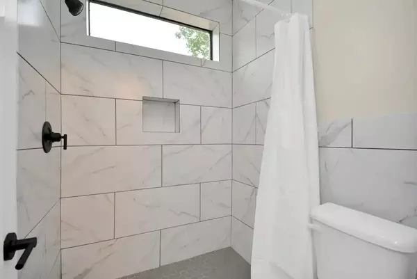 Coliving in Trinity / Houston Gardens - Ne Houston, Houston