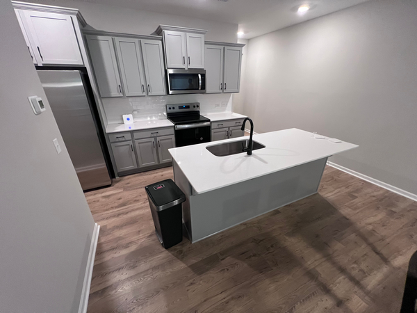 Coliving in West Sugar Creek - North Charlotte, Charlotte