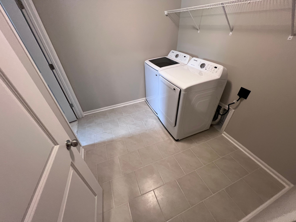 Coliving in West Sugar Creek - North Charlotte, Charlotte