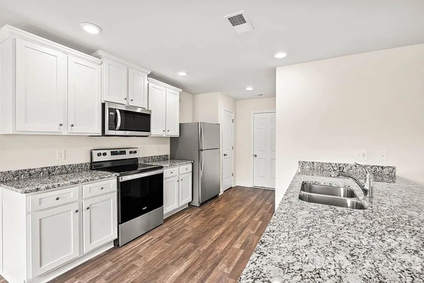 Coliving in Becton Park - East Charlotte, Charlotte