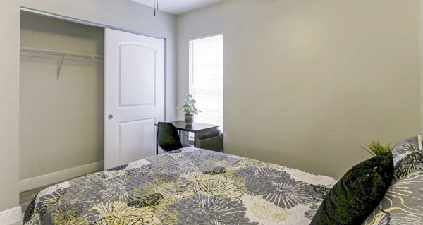 Coliving in Lowry Park North - North Tampa, Tampa