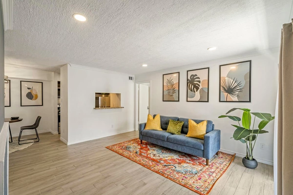 Coliving in Chinatown Houston - Sw Houston, Houston