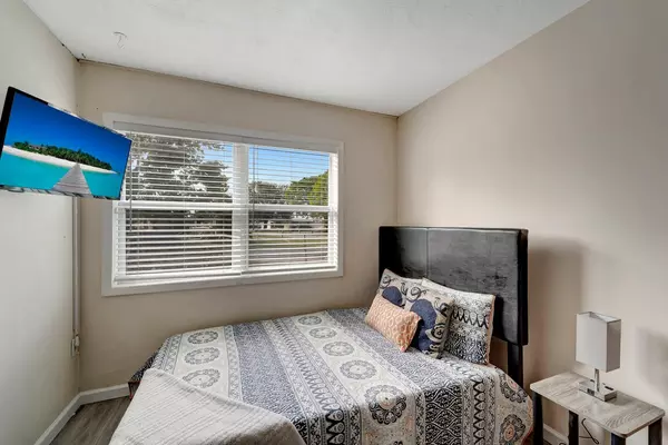 Coliving in Port Charlotte - North Port, Sarasota