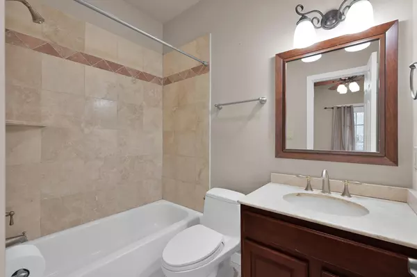 Coliving in Washington Ave. / Memorial Park - Inner Loop, Houston