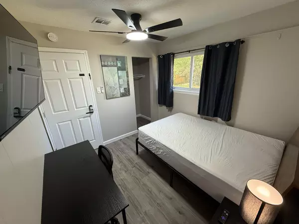 Coliving in Edgebrook - Se Houston, Houston