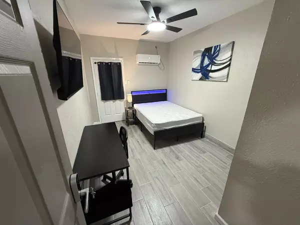 Coliving in Edgebrook - Se Houston, Houston