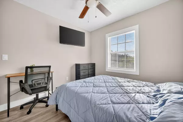 Coliving in Grant Park Tampa - East Tampa, Tampa