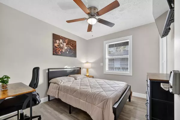 Coliving in Grant Park Tampa - East Tampa, Tampa