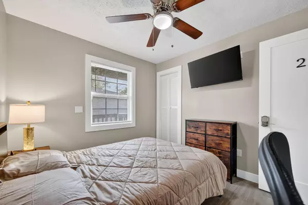 Coliving in Grant Park Tampa - East Tampa, Tampa