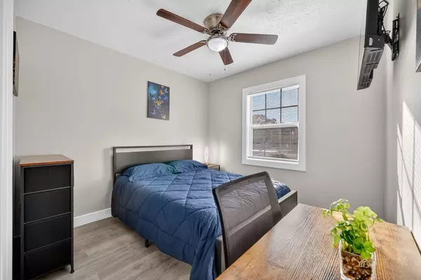 Coliving in Grant Park Tampa - East Tampa, Tampa