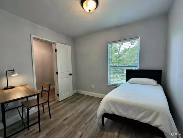 Coliving in Callahan - Central Orlando, Orlando