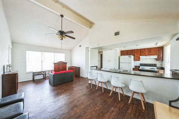 Coliving in North Lamar - North Austin, Austin