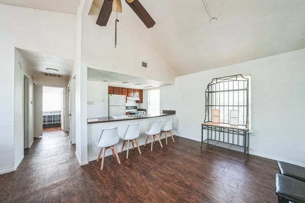 Coliving in North Lamar - North Austin, Austin