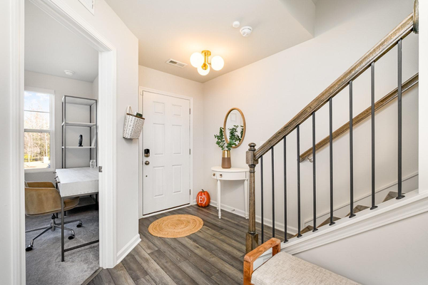 Coliving in Bryson Village - Outer Triangle, Raleigh