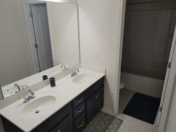 Coliving in Pineville - South Charlotte, Charlotte