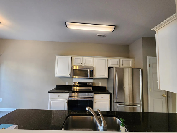 Coliving in Ballantyne - South Charlotte, Charlotte