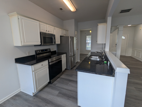 Coliving in Ballantyne - South Charlotte, Charlotte