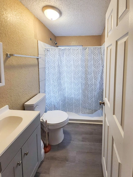 Coliving in Lake Forest - Northside, Jacksonville