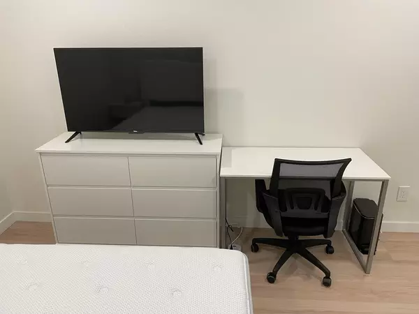 Coliving in Lakewood - The Harbor, Los Angeles