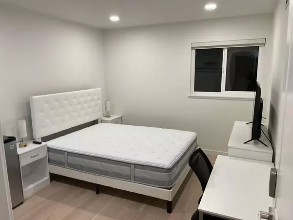 Coliving in Lakewood - The Harbor, Los Angeles