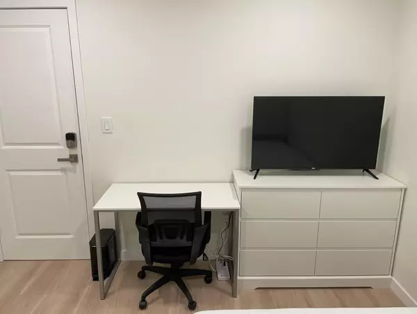 Coliving in Lakewood - The Harbor, Los Angeles