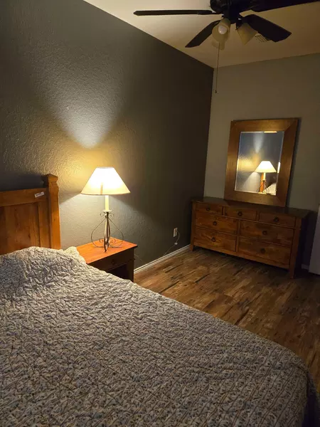 Coliving in Far West Side - West SATX, San Antonio