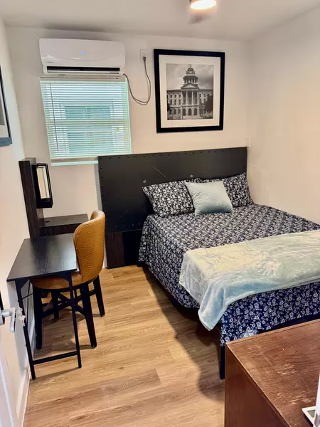 Coliving in University Hills - East Austin, Austin
