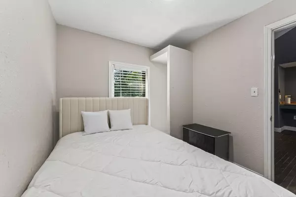 Coliving in Marlborough - KCMO, Kansas City