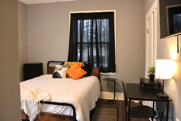 Coliving in West Baltimore - Baltimore Metro Area, Washington DC