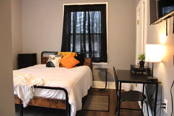 Coliving in West Baltimore - Baltimore Metro Area, Washington DC