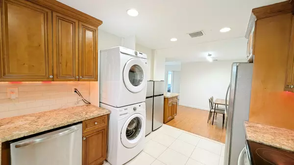 Coliving in Oakland Park - Broward County, Miami