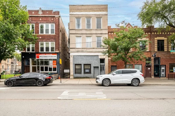 Coliving in Ukrainian Village - West Side, Chicago