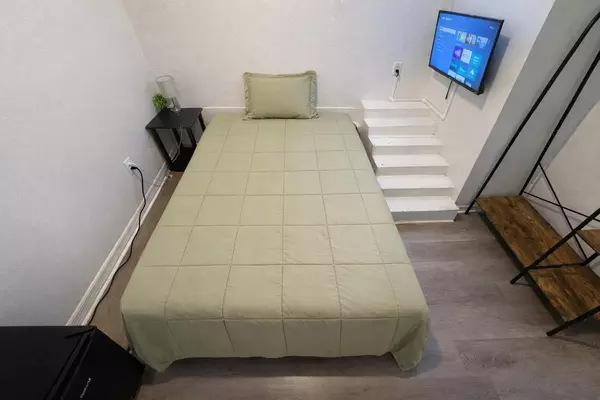 Coliving in Lake Forest - Northside, Jacksonville