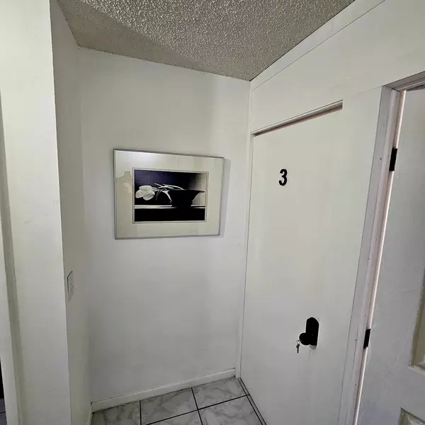 Coliving in Dania Beach - Broward County, Miami