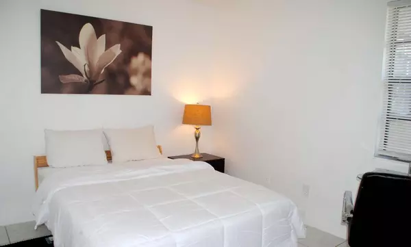 Coliving in Dania Beach - Broward County, Miami