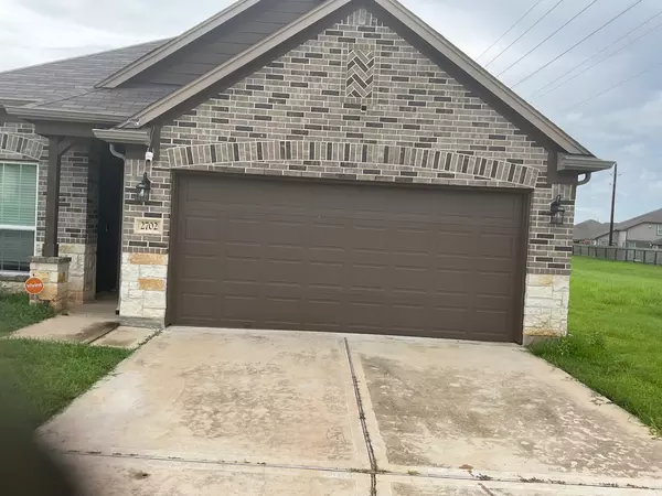 Coliving in Fondren Gardens - Sw Houston, Houston