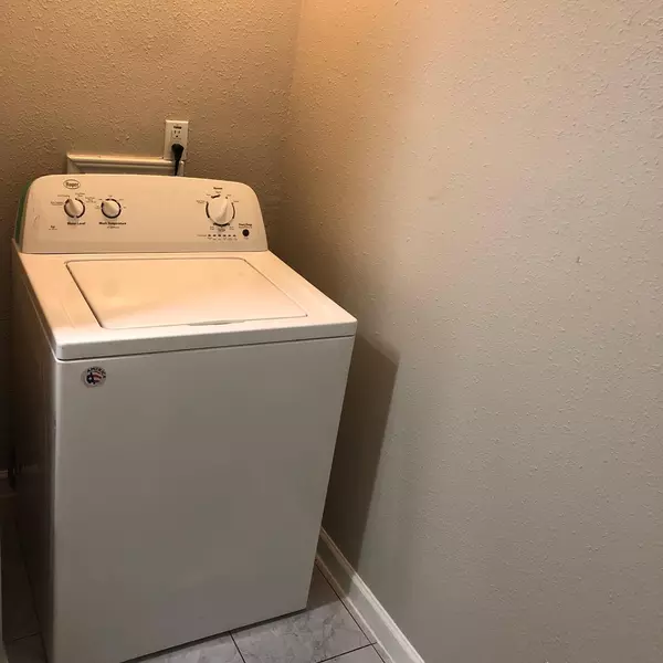 Coliving in Acres Home - Nw Houston, Houston