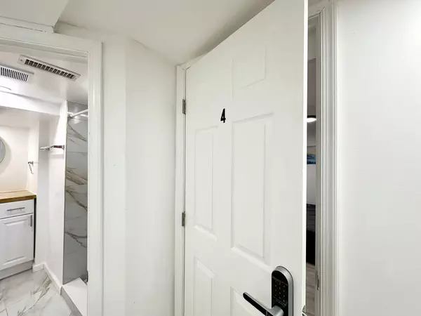 Coliving in West Baltimore - Baltimore Metro Area, Washington DC