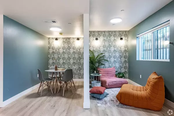 Coliving in Los Feliz - Central Los Angeles, Los Angeles