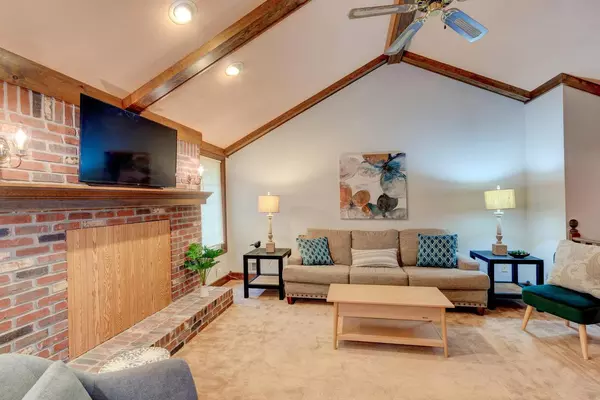 Coliving in Hill Valley - South Indy, Indianapolis