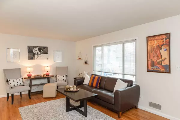 Coliving in Overland Park - Outer KCK, Kansas City