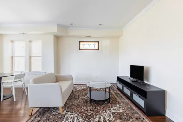 Coliving in Avondale - North Side, Chicago