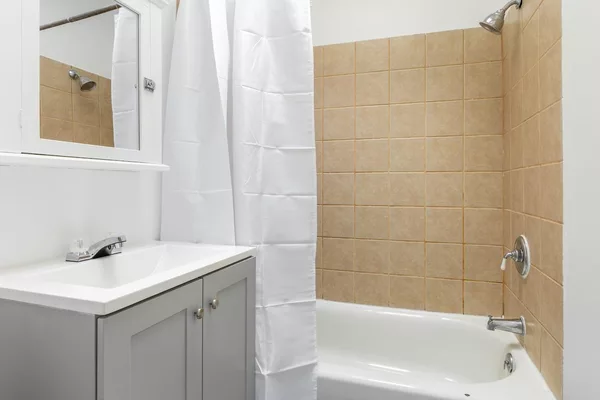 Coliving in Near Northeast - NE DC, Washington DC